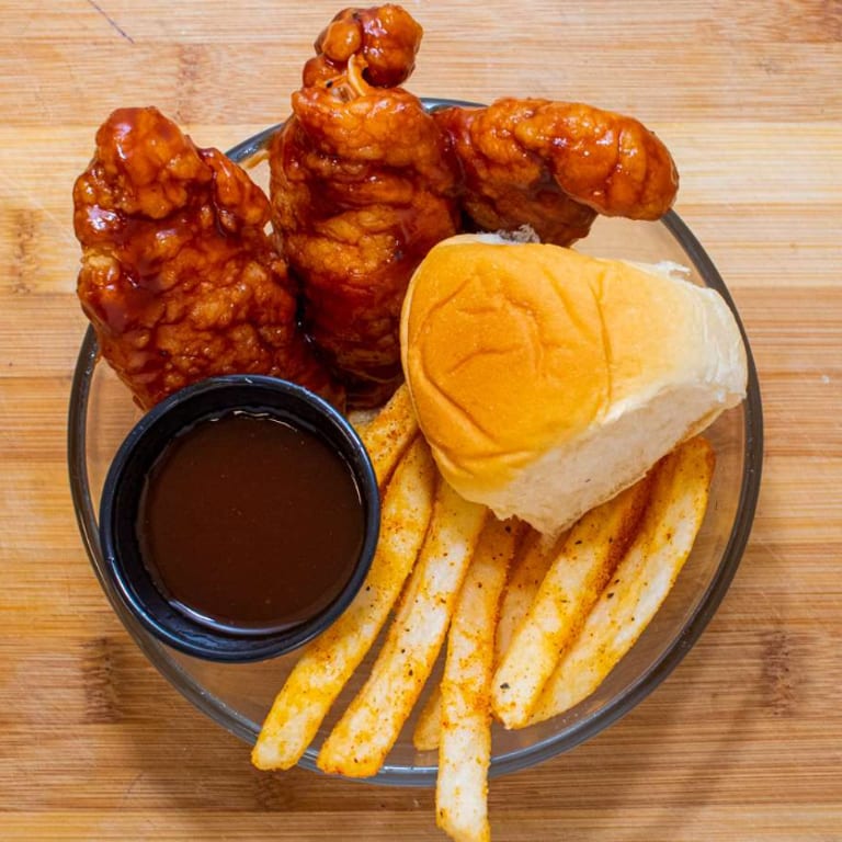 Crave-Worthy Chicken Tenders: A Must-Try American Classic